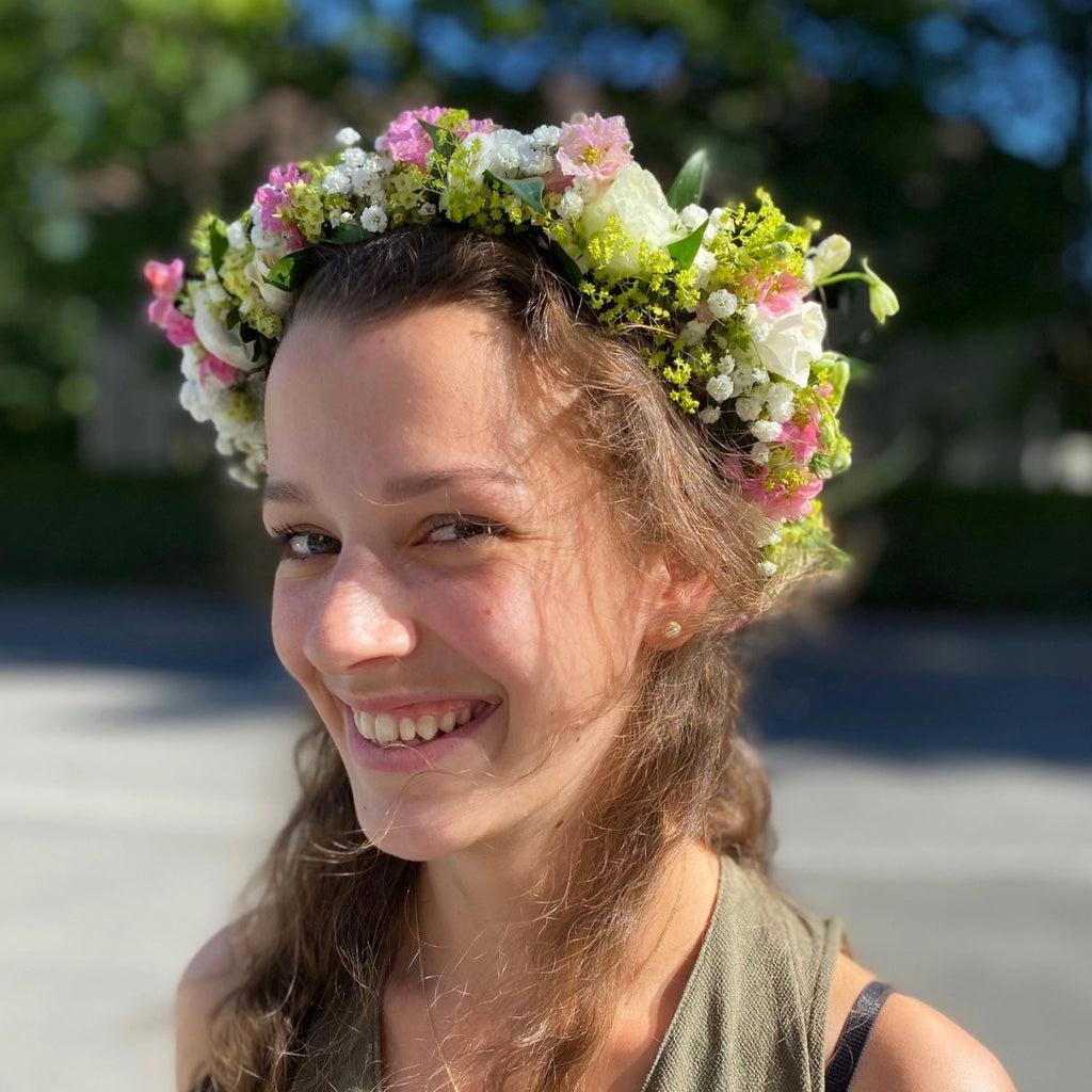 Bridesmaid wreath